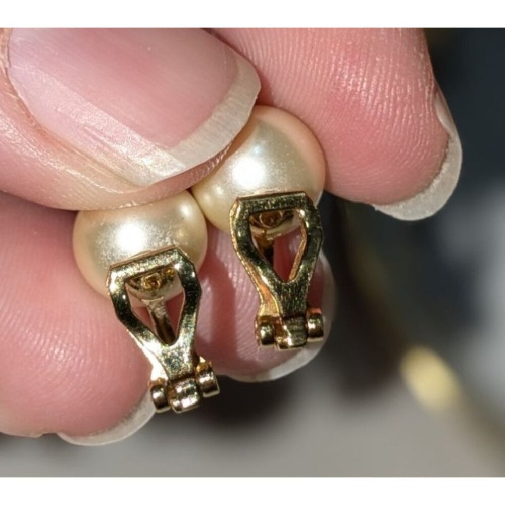 Napier Vintage Faux Pearl Clip-On Earrings Gold Tone - Picture 4 of 8